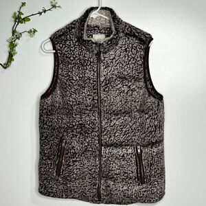 Thread & Supply Brown Cream Teddy Bear Fleece Vest